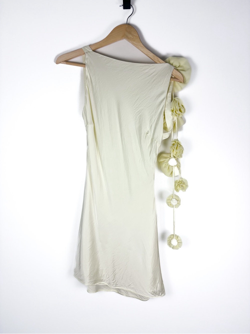 ✨SOLD Lovers + Friends Mariam Butter Yellow Satin 3D Rosette Backless Mini Dress - Picture 6 of 11